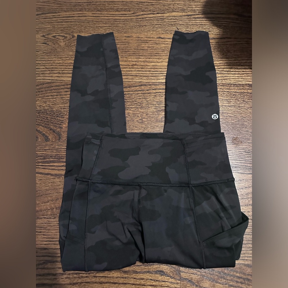 Camo Lululemon leggings